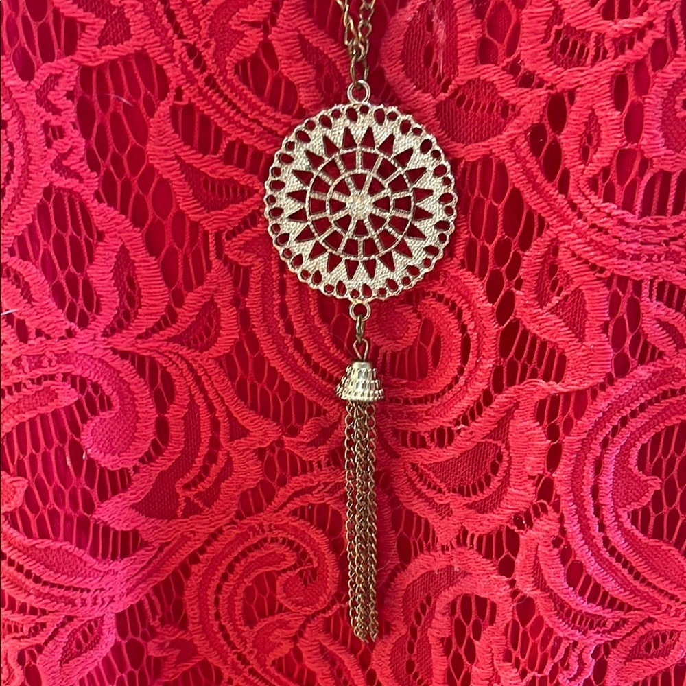 First Love Elegant Red Lace Women’s Racer Back Tank With Gold Mandala Necklace - Picture 4 of 12
